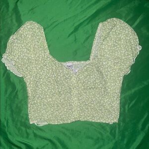 Princess Polly Green Floral Women's Top size 4